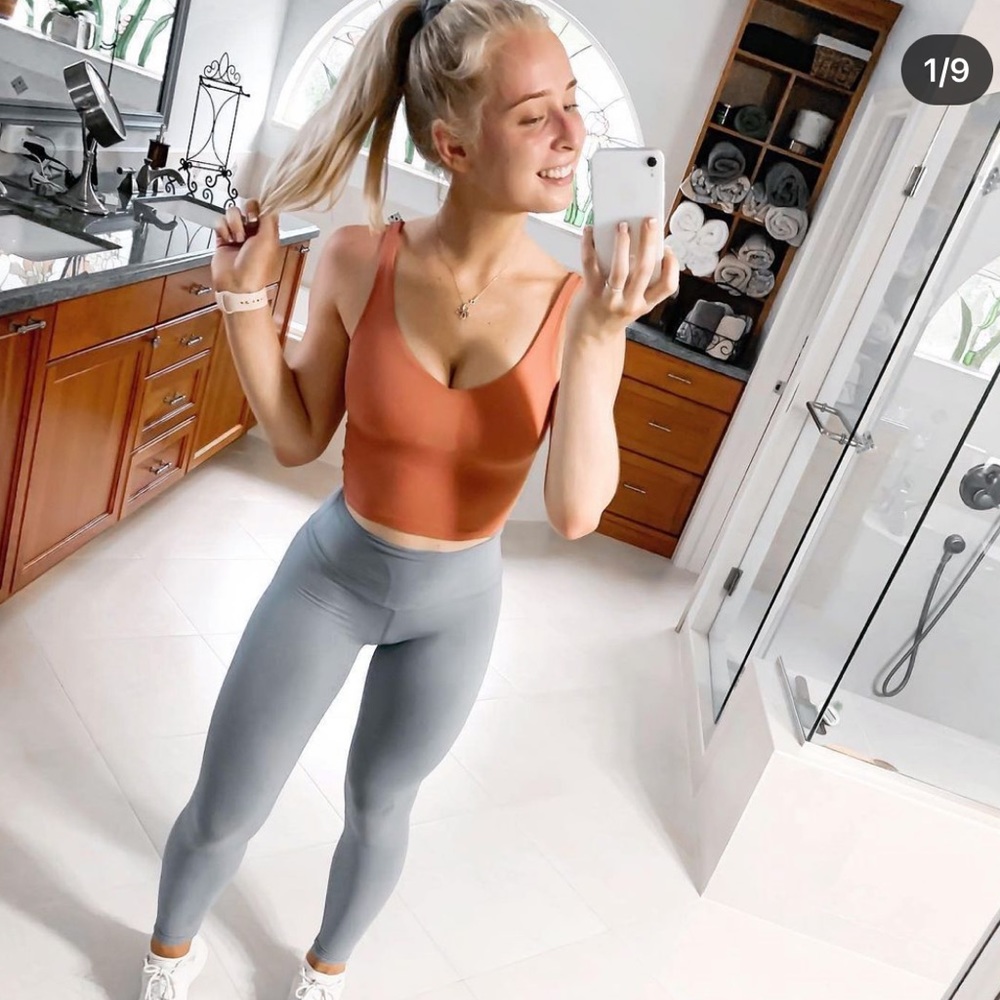 Lululemon Ultra High Waited 28” Align Leggings